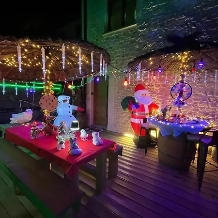 Pensjonat Les De Paulette A Theme Jack Sparrow 3*